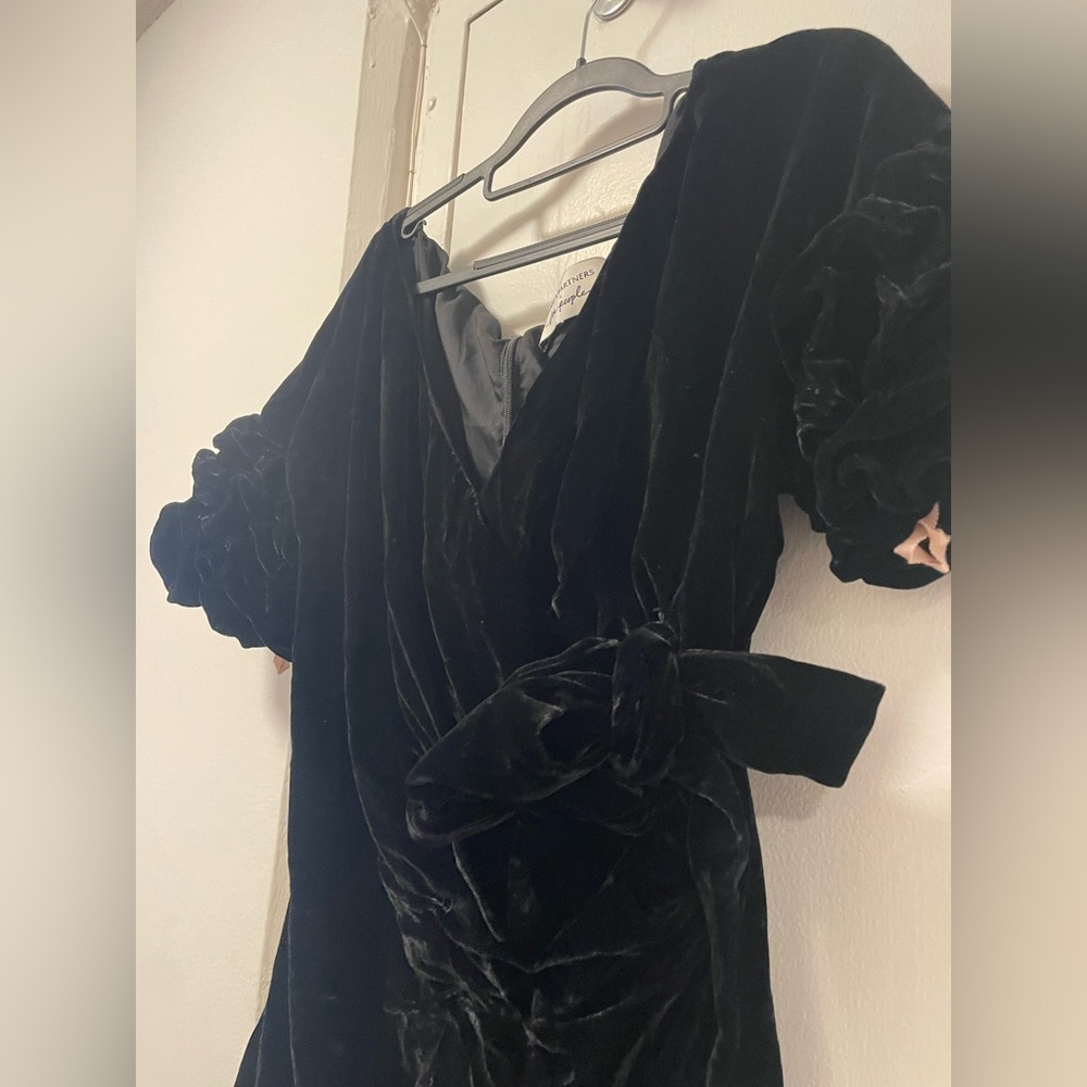 Fame & Partners x Free People black velvet cocktail dress - Picture 3 of 6